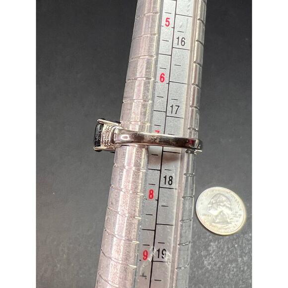 NEW midnight sapphire three stone ring in stainless steel size 7 - Picture 16 of 16